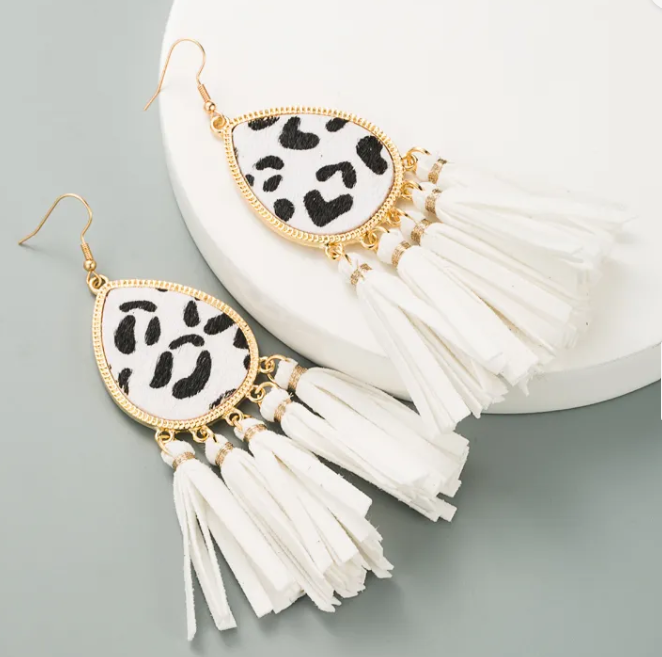 BOUCLES CRIN BLANC